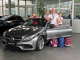 Impressionen von der &Uuml;bergabe