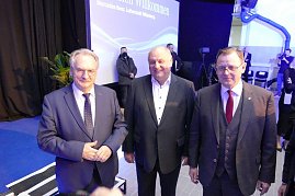 Willkommen im neuen Mercedes-Benz-Autohaus der Peter-Gruppe in Wittenberg!