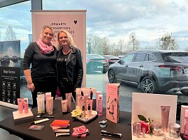 She's Mercedes Ladies Night