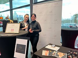 She's Mercedes Ladies Night