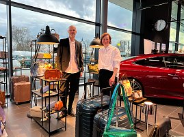 She's Mercedes Ladies Night