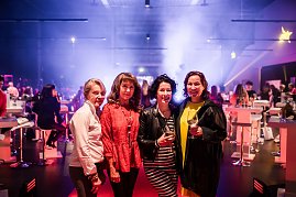 She's Mercedes Ladies Night