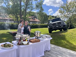 Autohaus-Peter-Mercedes-Benz-Cup/ [Mercedes-AMG G 63 | Energieverbrauch kombiniert: 15,7-14,7 l/100 km | CO2-Emissionen kombiniert: 358-335 g/km | CO2-Klasse: G]