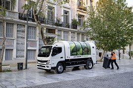 FUSO zeigt auf der IAA Transportation den vollelektrischen eCanter (Foto: Daimler Truck AG)