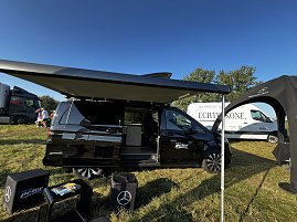 Bilder vom Bergwitztriathlon 2025. Sowohl von der Atmosphäre vor Ort, vom Autohaus Peter Stand, vom #TeamPeter und vom Wettkampf an sich. (Foto: Autohaus Peter GmbH / TriathlonFreundeWittenberg)