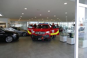 Übergabe des Kommando-Einsatzwagens