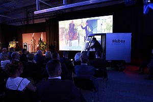 VIP-Abend anlässlich der Eröffnung des Mercedes-Benz Centers in Lutherstadt Wittenberg