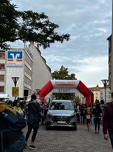 Bilder von den Impressionen am Stand, am Streckenrand und vom L&auml;uferteam.