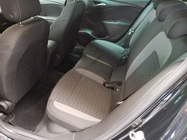 Opel Astra K ST 1.2 Turbo Edition Klimaautomatik Sitzheizung 145PS Opel Astra K ST 1.2 Turbo Edition Klimaautomatik Sitzheizung 145PS